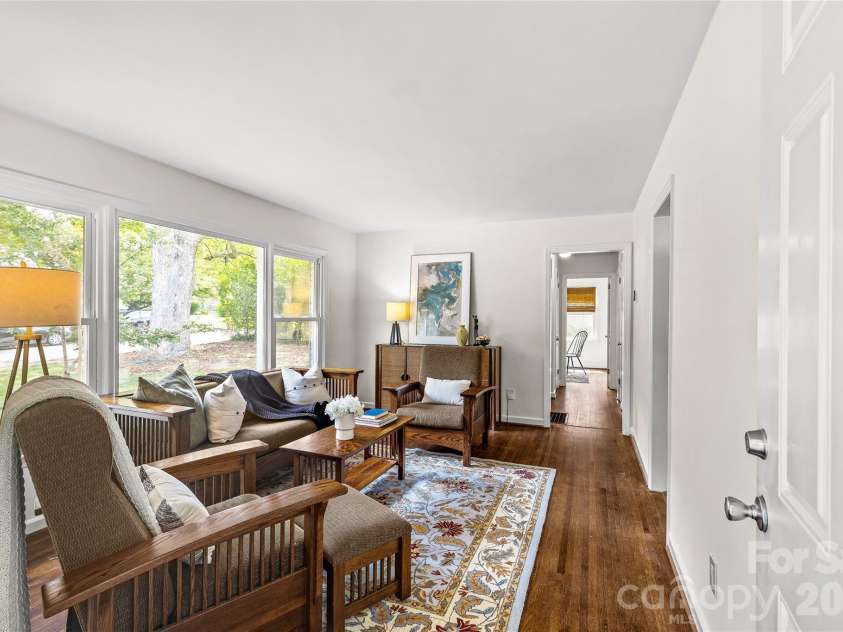 3443 Airlie Street, Charlotte, NC 28205.  MLS# CAR4402296, YatesRealty ID 9950. 