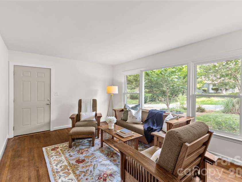 3443 Airlie Street, Charlotte, NC 28205.  MLS# CAR4402296, YatesRealty ID 9950. 