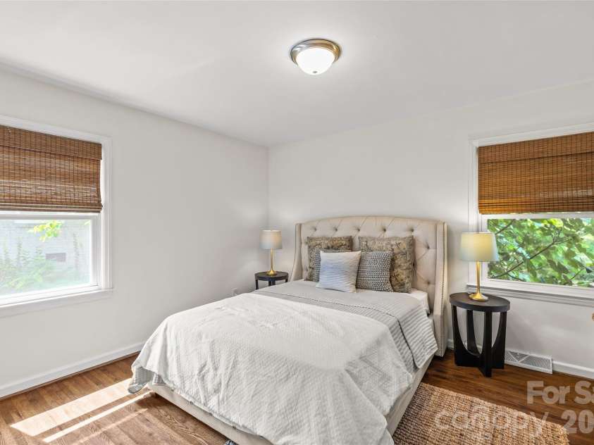 3443 Airlie Street, Charlotte, NC 28205.  MLS# CAR4402296, YatesRealty ID 9950. 