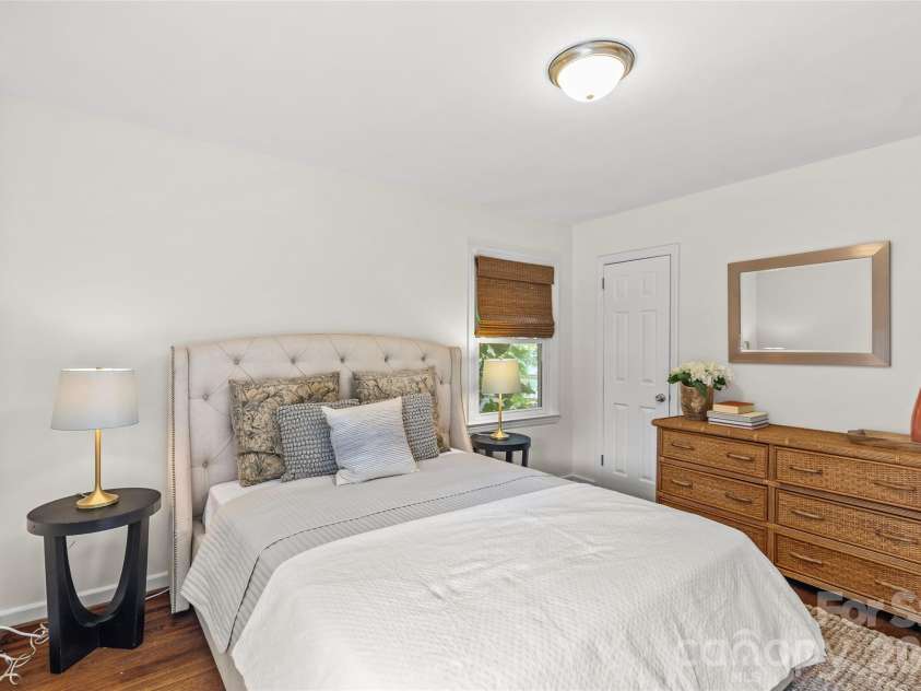 3443 Airlie Street, Charlotte, NC 28205.  MLS# CAR4402296, YatesRealty ID 9950. 