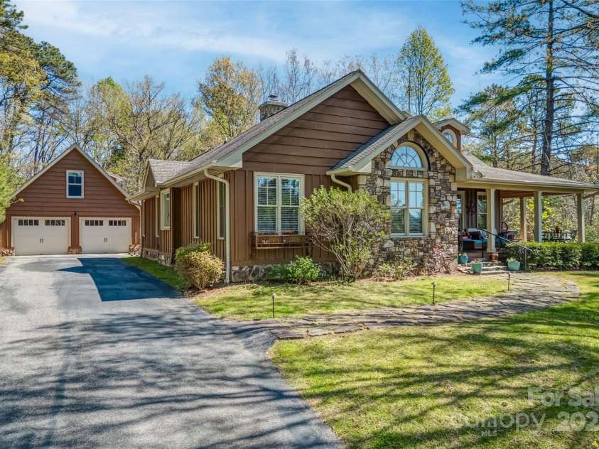 154 Summit Rise Road, Pisgah Forest, NC 28768.  MLS# CAR4247537, YatesRealty ID 9952. 