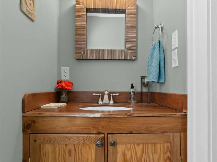 154 Summit Rise Road, Pisgah Forest, NC 28768.  MLS# CAR4247537, YatesRealty ID 9952. 