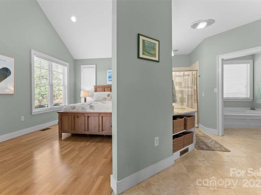 154 Summit Rise Road, Pisgah Forest, NC 28768.  MLS# CAR4247537, YatesRealty ID 9952. 