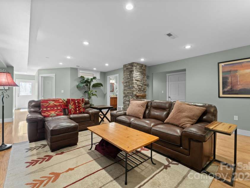 154 Summit Rise Road, Pisgah Forest, NC 28768.  MLS# CAR4247537, YatesRealty ID 9952. 