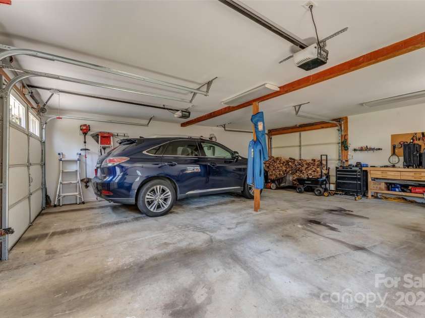 154 Summit Rise Road, Pisgah Forest, NC 28768.  MLS# CAR4247537, YatesRealty ID 9952. 