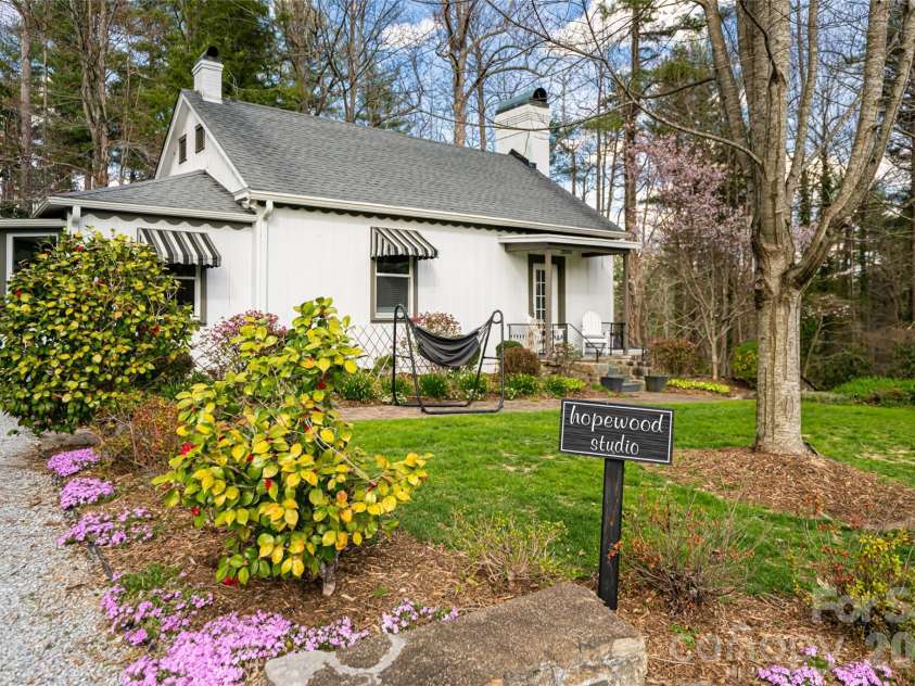 365 Sherwood Drive, Flat Rock, NC 28731.  MLS# CAR4353114, YatesRealty ID 9952. 
