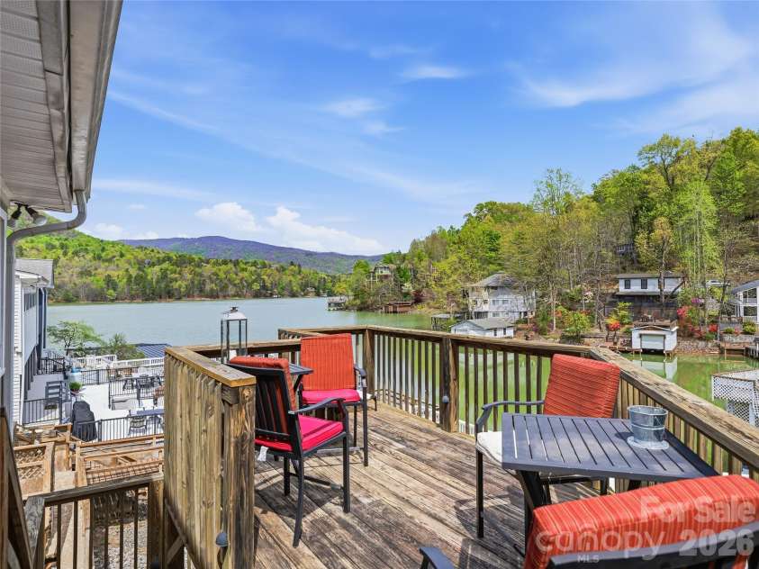 102 Havnaers Point, Lake Lure, NC 28746.  MLS# CAR4367288, YatesRealty ID 9953. 