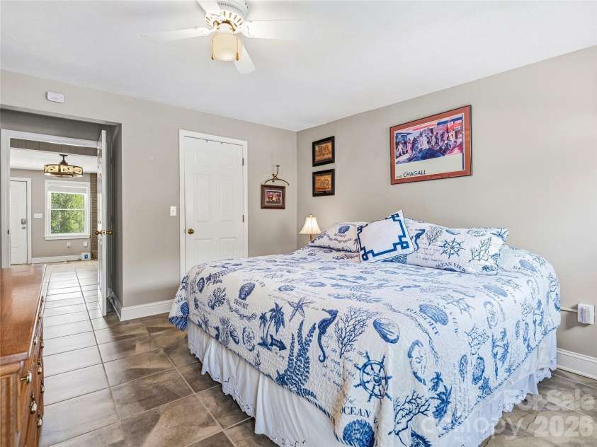 102 Havnaers Point, Lake Lure, NC 28746.  MLS# CAR4367288, YatesRealty ID 9953. 