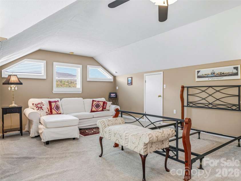102 Havnaers Point, Lake Lure, NC 28746.  MLS# CAR4367288, YatesRealty ID 9953. 