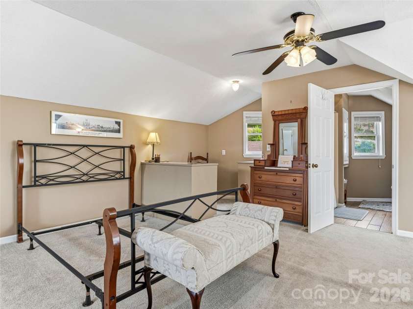102 Havnaers Point, Lake Lure, NC 28746.  MLS# CAR4367288, YatesRealty ID 9953. 