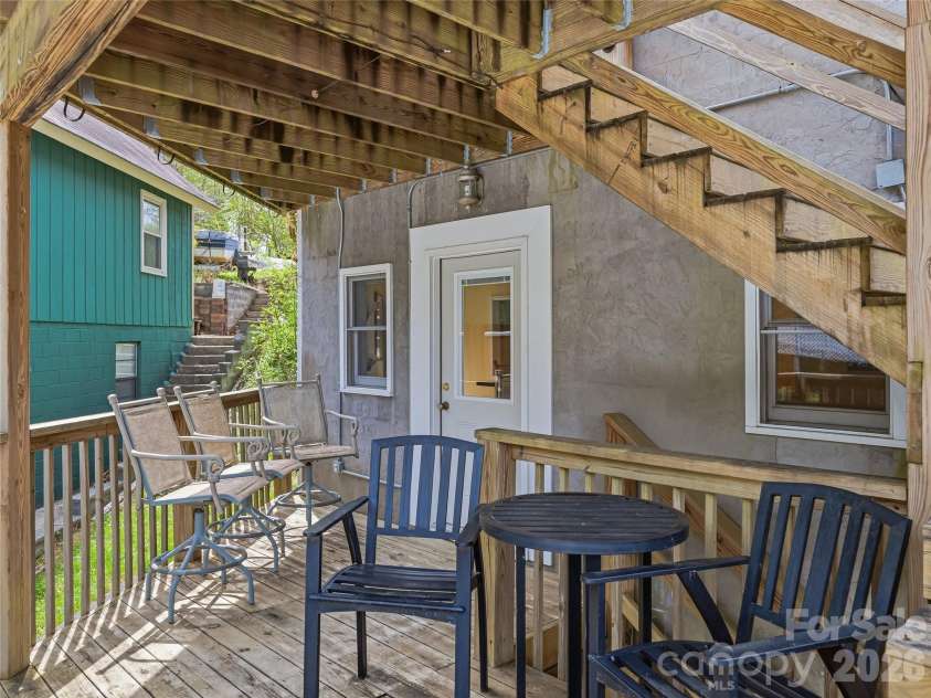102 Havnaers Point, Lake Lure, NC 28746.  MLS# CAR4367288, YatesRealty ID 9953. 
