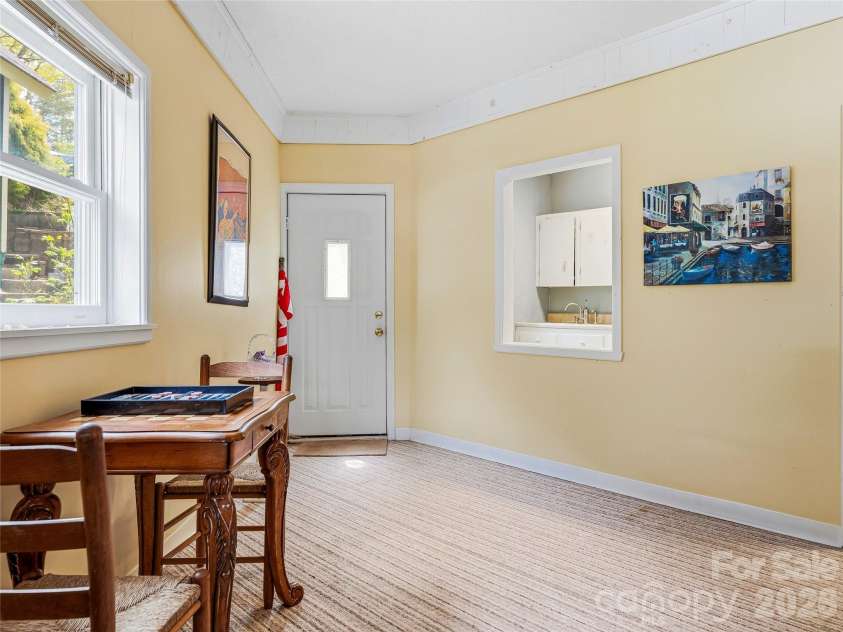 102 Havnaers Point, Lake Lure, NC 28746.  MLS# CAR4367288, YatesRealty ID 9953. 