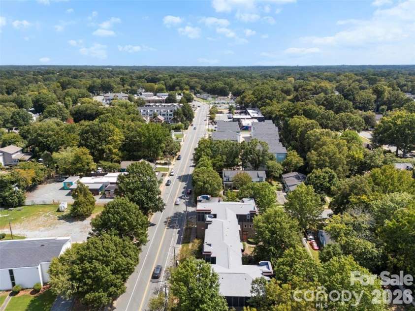 3239 Wesley Avenue, Charlotte, NC 28205.  MLS# CAR4365146, YatesRealty ID 9954. 