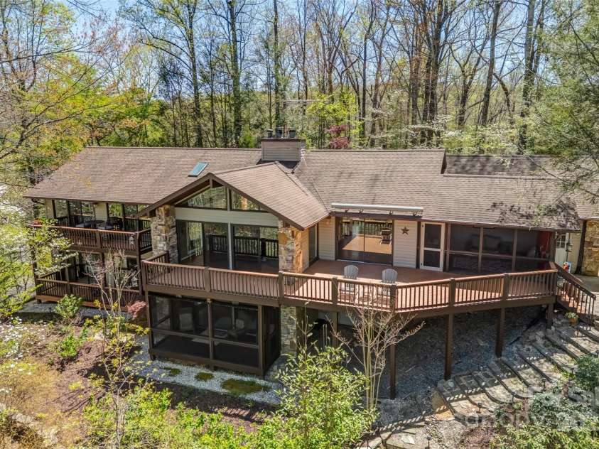 550 Middlemount Road, Pisgah Forest, NC 28768.  MLS# CAR4247493, YatesRealty ID 9954. 