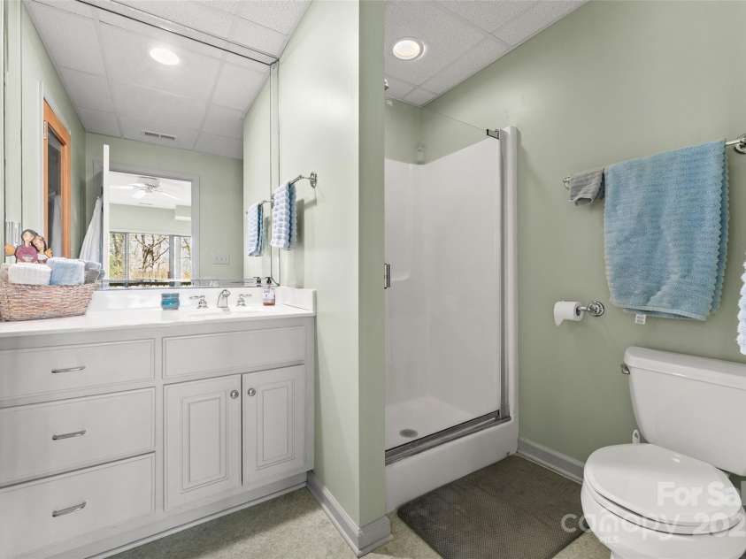 550 Middlemount Road, Pisgah Forest, NC 28768.  MLS# CAR4247493, YatesRealty ID 9954. 