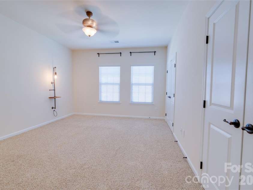 13828 Winmau Lane, Huntersville, NC 28078.  MLS# CAR4360124, YatesRealty ID 9956. 