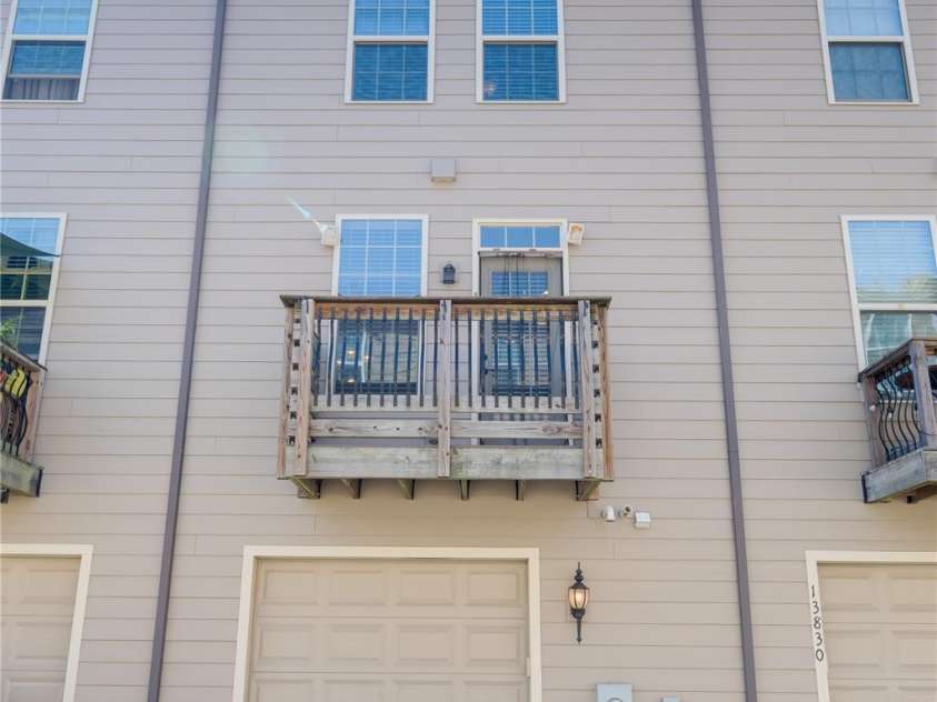 13828 Winmau Lane, Huntersville, NC 28078.  MLS# CAR4360124, YatesRealty ID 9956. 