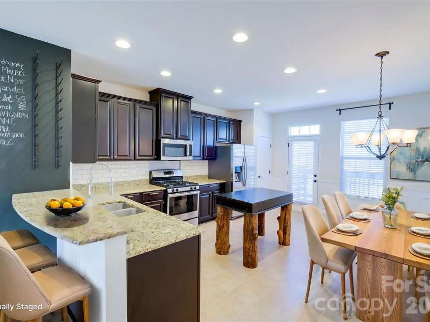 13828 Winmau Lane, Huntersville, NC 28078.  MLS# CAR4360124, YatesRealty ID 9956. 9ft Ceilings