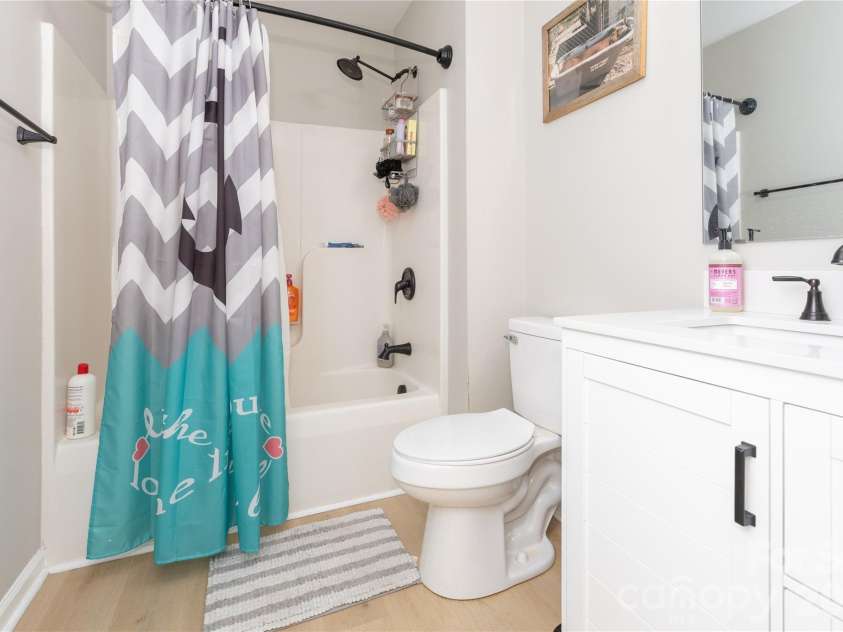 5126 Monroe Ansonville Road, Wingate, NC 28174.  MLS# CAR4361477, YatesRealty ID 9957. Hall Full Bath
