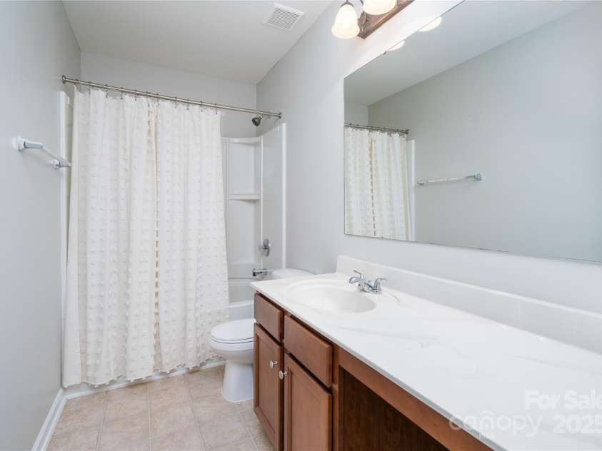 726 Centennial Street, Gastonia, NC 28056.  MLS# CAR4251192, YatesRealty ID 9959. 