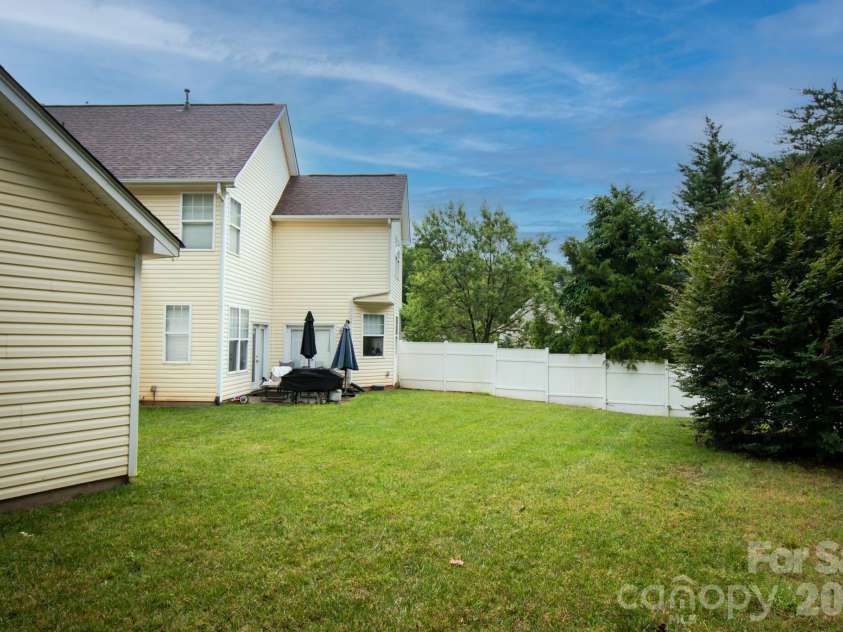 9904 Adelie Court, Cornelius, NC 28031.  MLS# CAR4361741, YatesRealty ID 9959. 