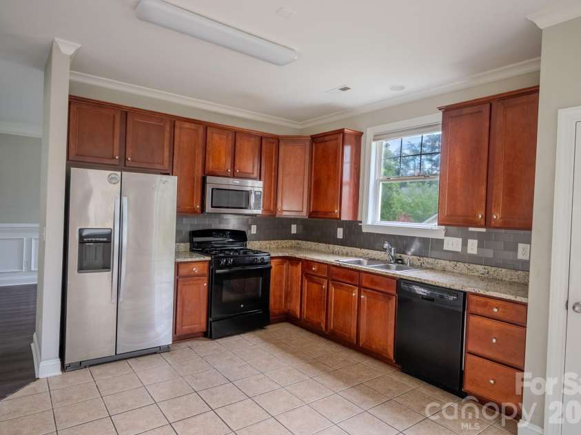 9904 Adelie Court, Cornelius, NC 28031.  MLS# CAR4361741, YatesRealty ID 9959. 
