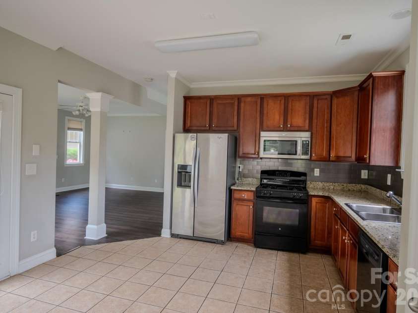 9904 Adelie Court, Cornelius, NC 28031.  MLS# CAR4361741, YatesRealty ID 9959. 