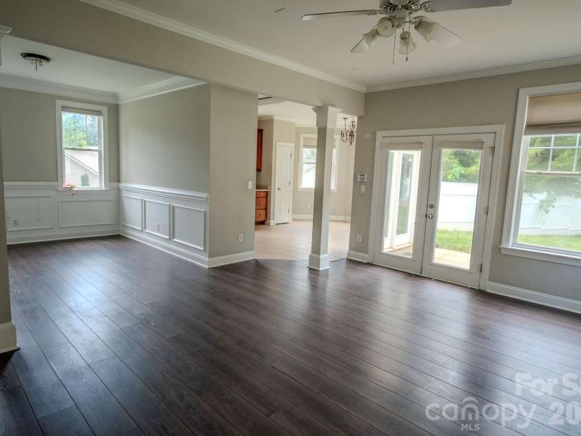 9904 Adelie Court, Cornelius, NC 28031.  MLS# CAR4361741, YatesRealty ID 9959. 