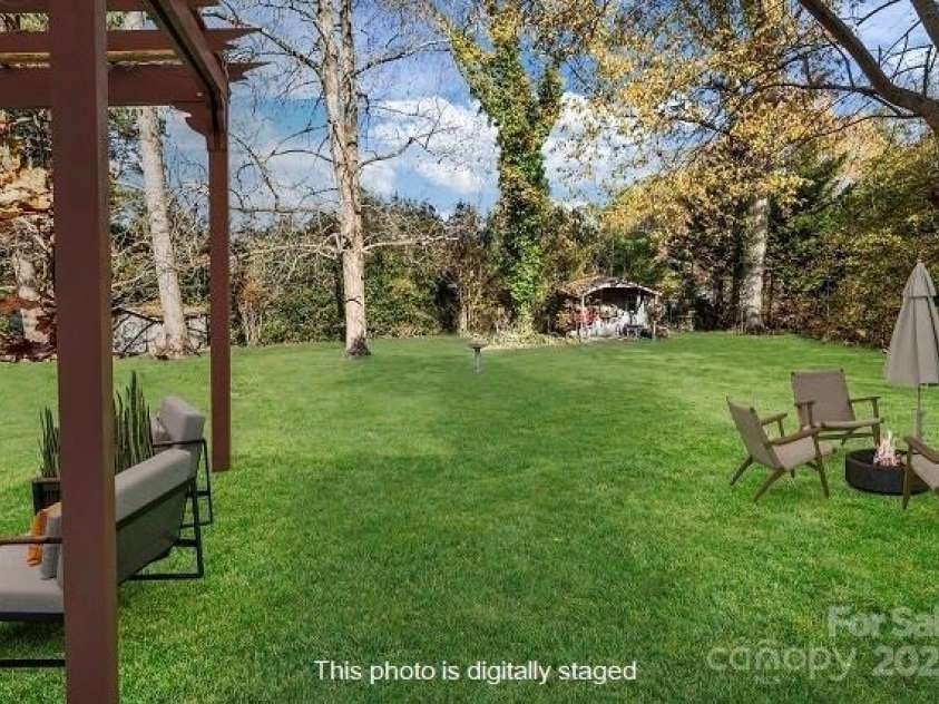 1214 Hawthorne Road, Lancaster, SC 29720.  MLS# CAR4324625, YatesRealty ID 996. 