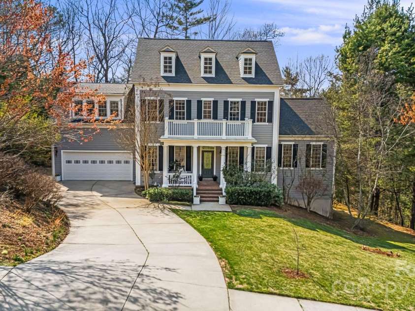 36 White Ash Drive, Asheville, NC 28803.  MLS# CAR4239154, YatesRealty ID 9961. 