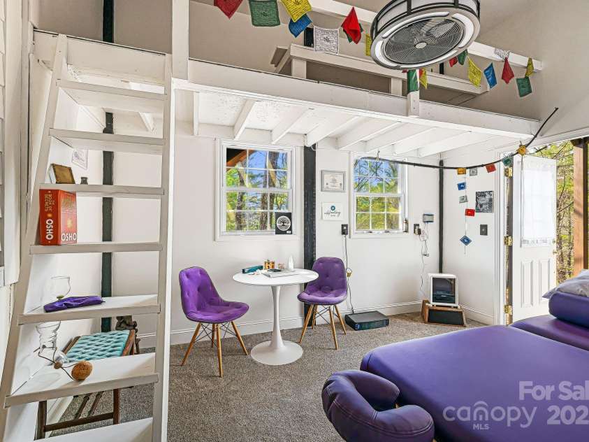 36 White Ash Drive, Asheville, NC 28803.  MLS# CAR4239154, YatesRealty ID 9961. Extra Room with Exterior entrance - Separate from Home