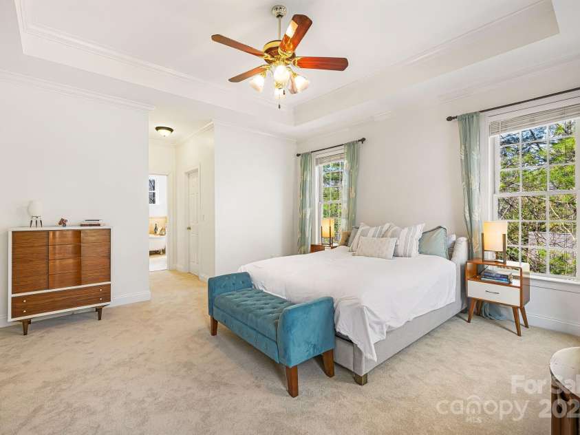 36 White Ash Drive, Asheville, NC 28803.  MLS# CAR4239154, YatesRealty ID 9961. Primary Bedroom (Main Level)