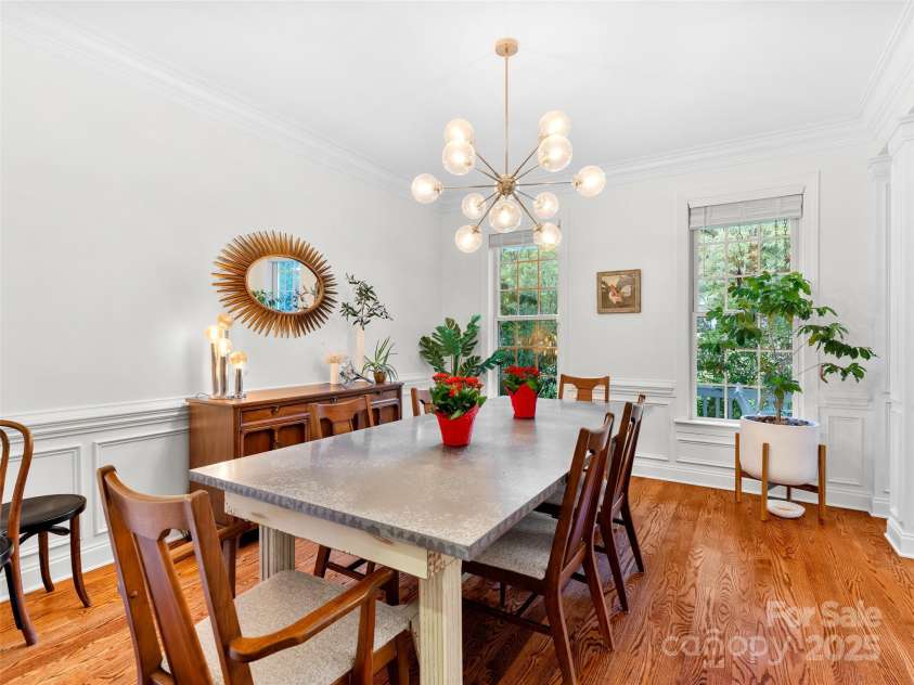 36 White Ash Drive, Asheville, NC 28803.  MLS# CAR4310417, YatesRealty ID 9961. Dinning room 