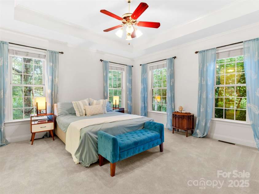 36 White Ash Drive, Asheville, NC 28803.  MLS# CAR4310417, YatesRealty ID 9961. Primary On Main 