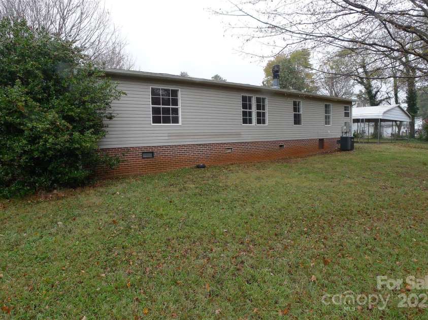 4350 US 158 Highway Highway, Advance, NC 27006.  MLS# CAR4318126, YatesRealty ID 9962. 