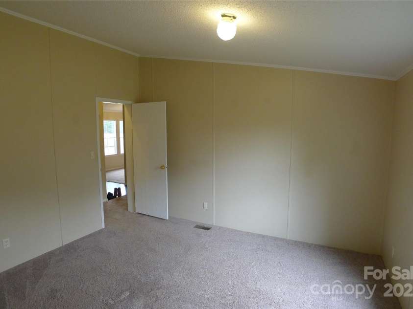4350 US 158 Highway Highway, Advance, NC 27006.  MLS# CAR4318126, YatesRealty ID 9962. 