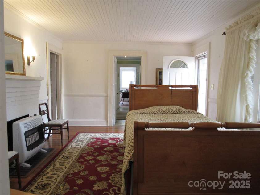 515 Pine Lane, Wadesboro, NC 28170.  MLS# CAR4216873, YatesRealty ID 9962. 