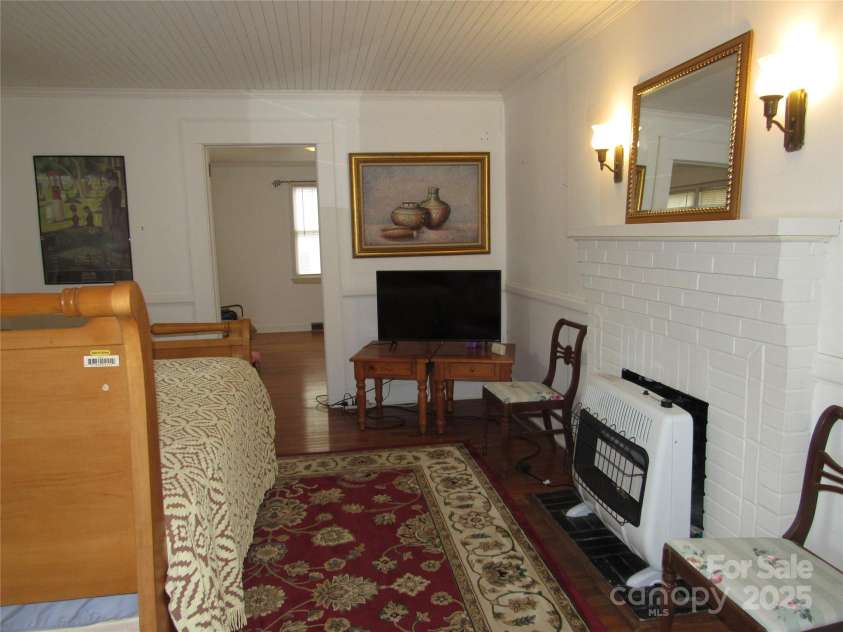 515 Pine Lane, Wadesboro, NC 28170.  MLS# CAR4216873, YatesRealty ID 9962. 