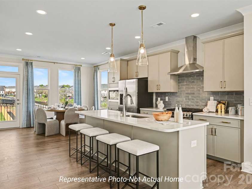 2724 Respite Lane, Charlotte, NC 28273.  MLS# CAR4398097, YatesRealty ID 9963. 