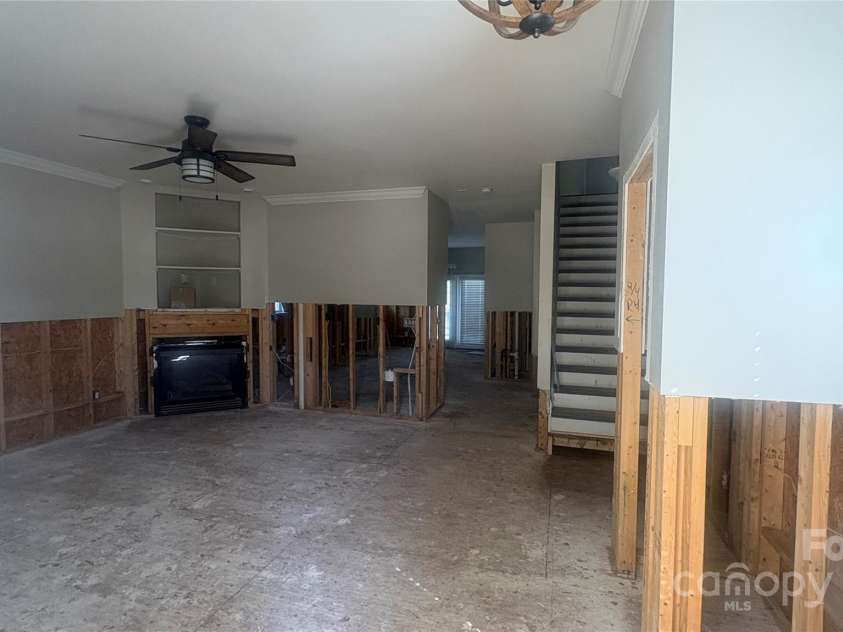 1134 Riverside Drive, Charlotte, NC 28214.  MLS# CAR4239990, YatesRealty ID 9964. 