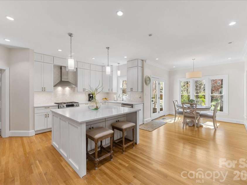 10401 Newberry Park Lane, Charlotte, NC 28277.  MLS# CAR4357255, YatesRealty ID 9965. 