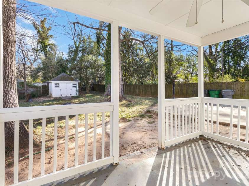 5717 Ruth Drive, Charlotte, NC 28215.  MLS# CAR4229196, YatesRealty ID 9966. 