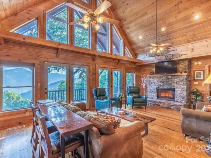 43 Stone Hill Trail, Maggie Valley, NC 28751.  MLS# CAR4281191, YatesRealty ID 9967. 