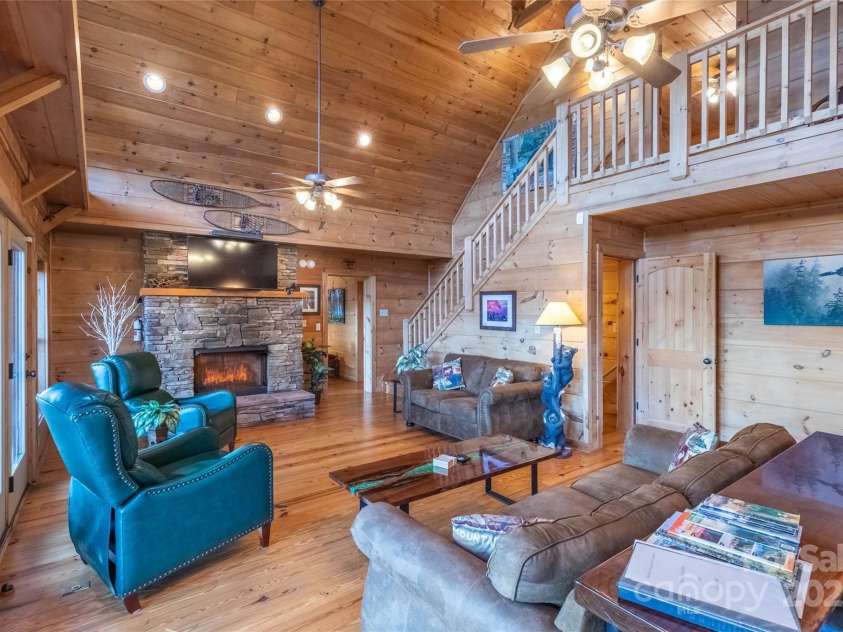 43 Stone Hill Trail, Maggie Valley, NC 28751.  MLS# CAR4281191, YatesRealty ID 9967. 