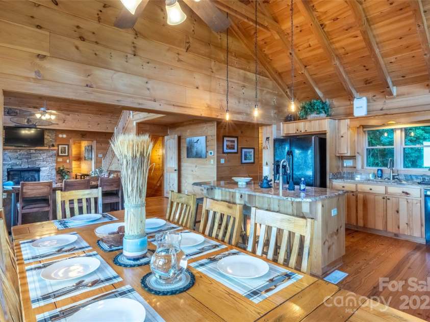 43 Stone Hill Trail, Maggie Valley, NC 28751.  MLS# CAR4281191, YatesRealty ID 9967. 