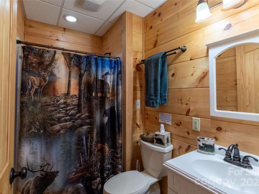 43 Stone Hill Trail, Maggie Valley, NC 28751.  MLS# CAR4281191, YatesRealty ID 9967. 