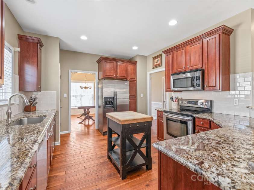 10615 Persimmon Creek Drive, Mint Hill, NC 28227.  MLS# CAR4232856, YatesRealty ID 9969. 