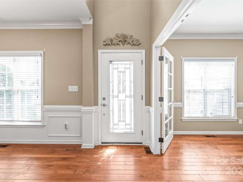 10615 Persimmon Creek Drive, Mint Hill, NC 28227.  MLS# CAR4232856, YatesRealty ID 9969. Abundant Natural Light Throughout