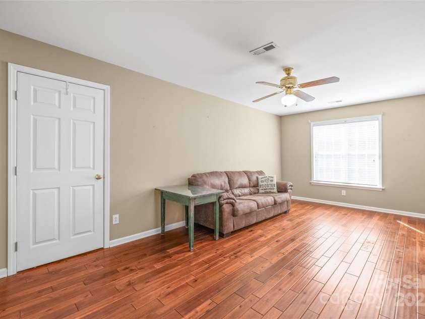 10615 Persimmon Creek Drive, Mint Hill, NC 28227.  MLS# CAR4232856, YatesRealty ID 9969. Bonus Room/6th Bedroom with Closet and Walk-Out Attic