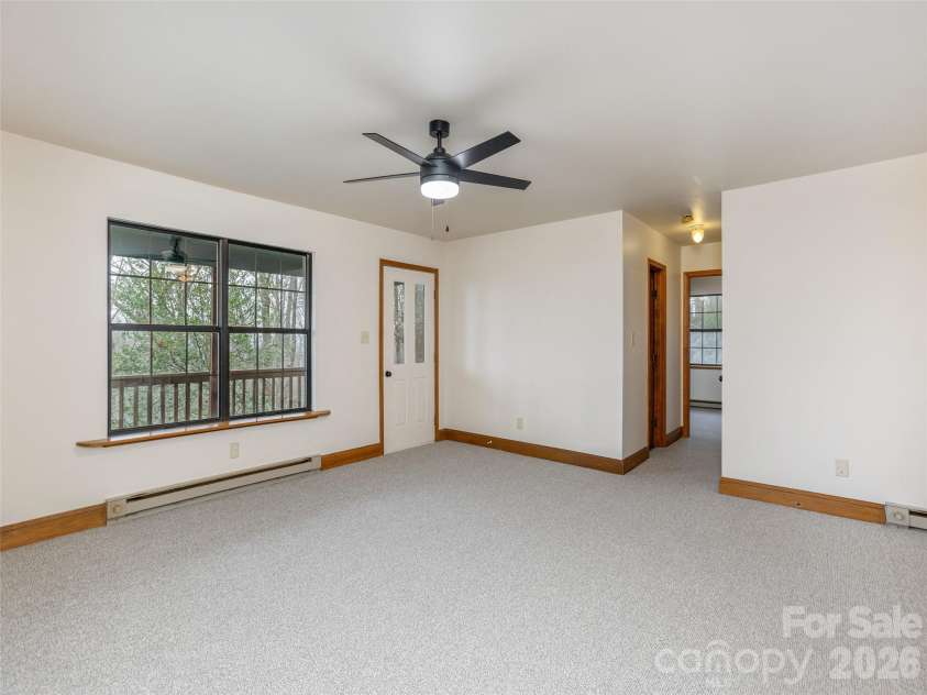 752 Burnside Trail, Hendersonville, NC 28792.  MLS# CAR4341160, YatesRealty ID 9969. 